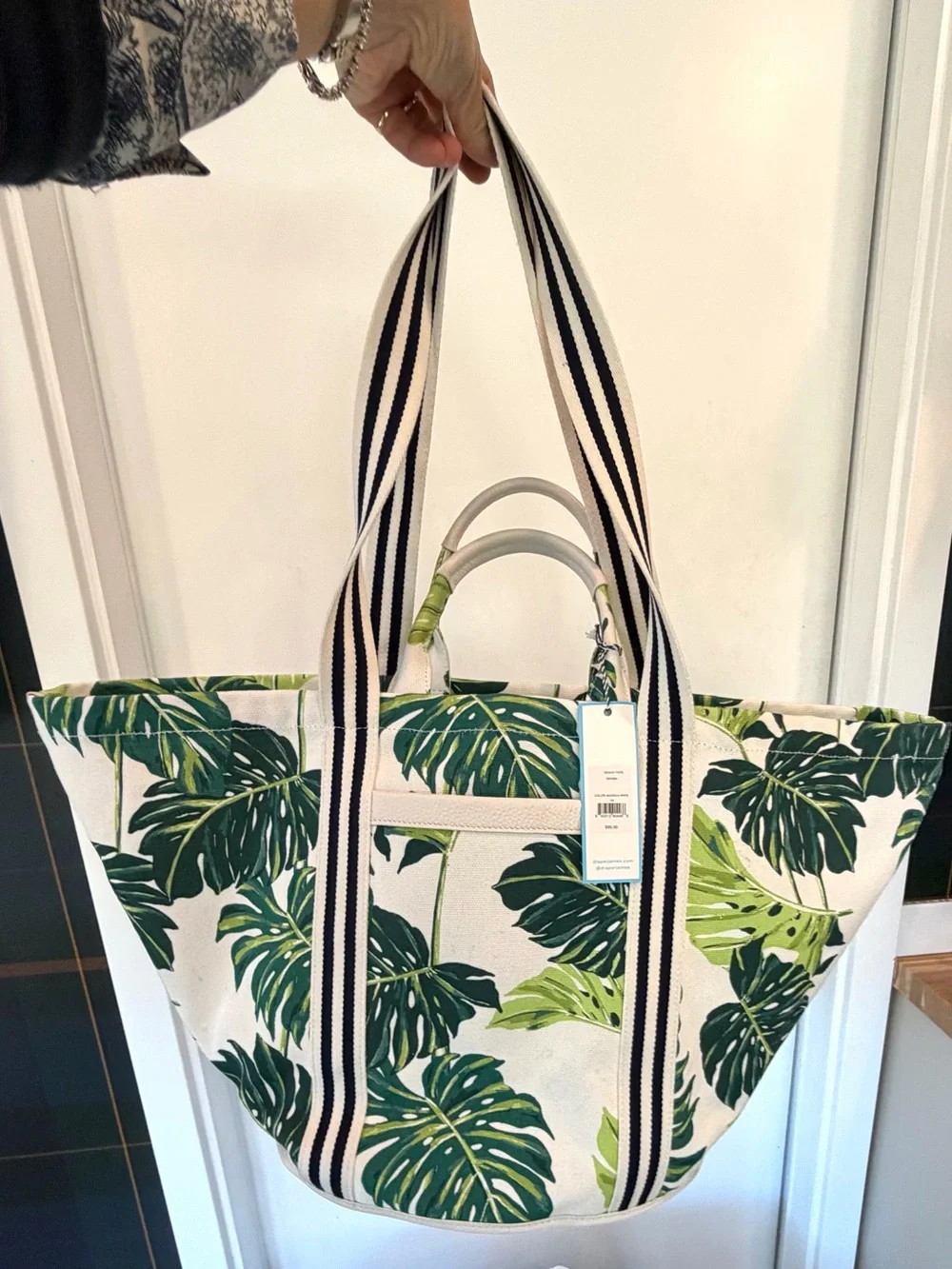 Draper James NWT Monstera Flora Leaf Canvas Tote, Green/White/Black, 23x12x10